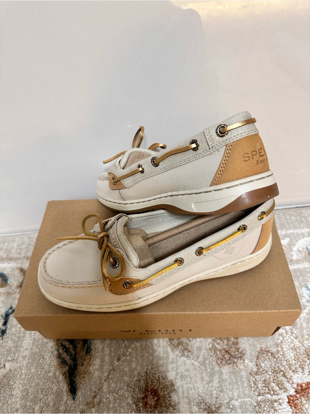 NEW Sperry Angelfish 1 Eye Boat Shoe
Boat Shoe, Flat‎ Heel women size 7